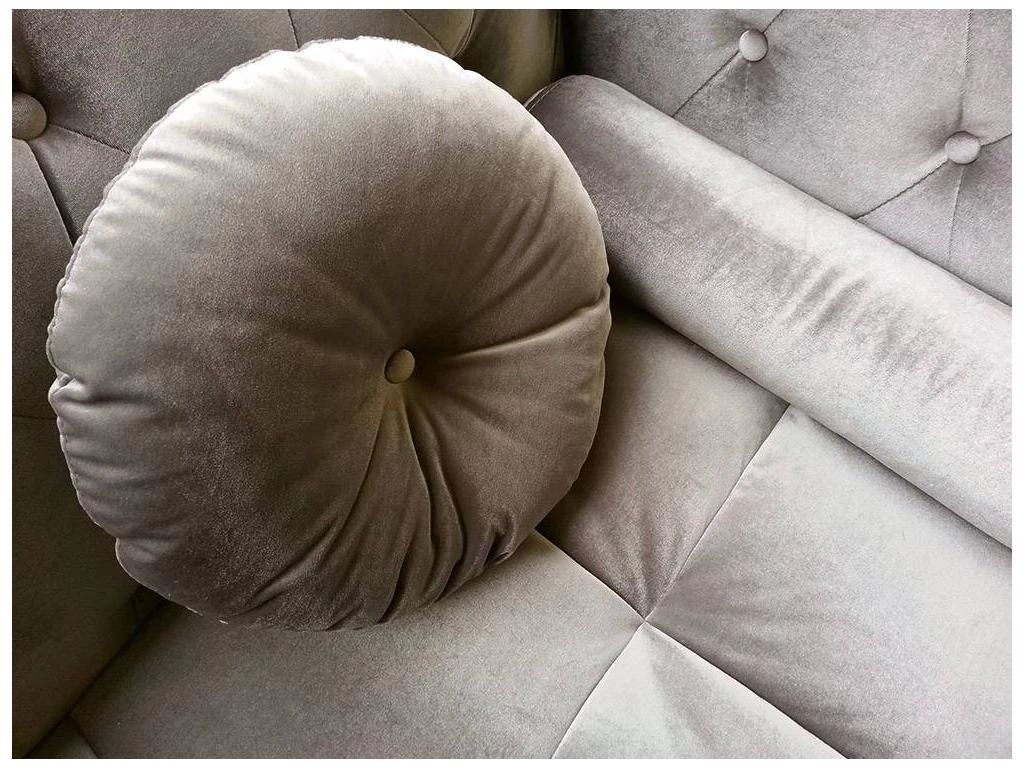 Canapé D'angle Brittish Velours Taupe Style Chesterfield 4 Canapé D'angle Brittish Velours Taupe Style Chesterfield – Image 4