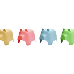 Chaise Enfant En Plastique Vert - COCHON -Promos Chesteris Boutique chaise 10029949